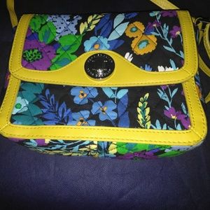 VERA BRADLEY CROSSBODY